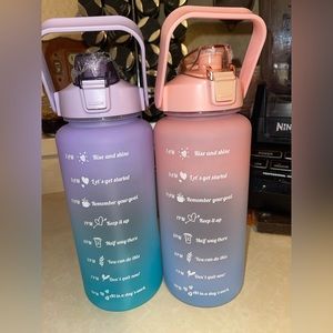 Track your water intake bottles